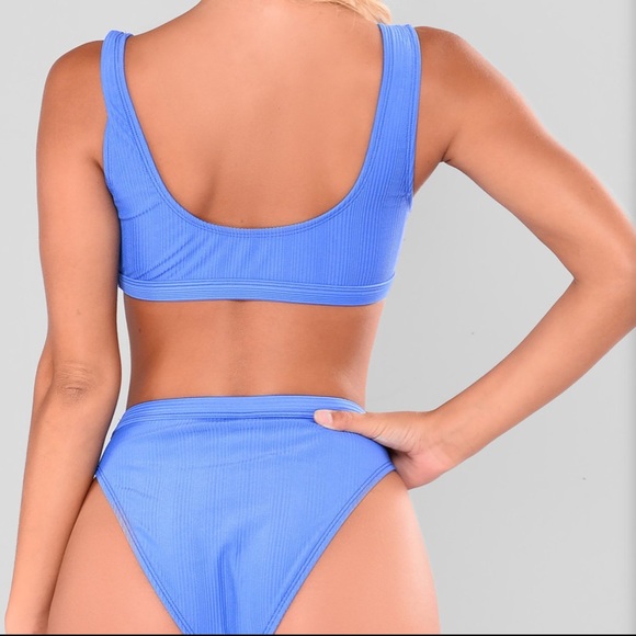 High Wasted Bikini - Picture 3 of 3